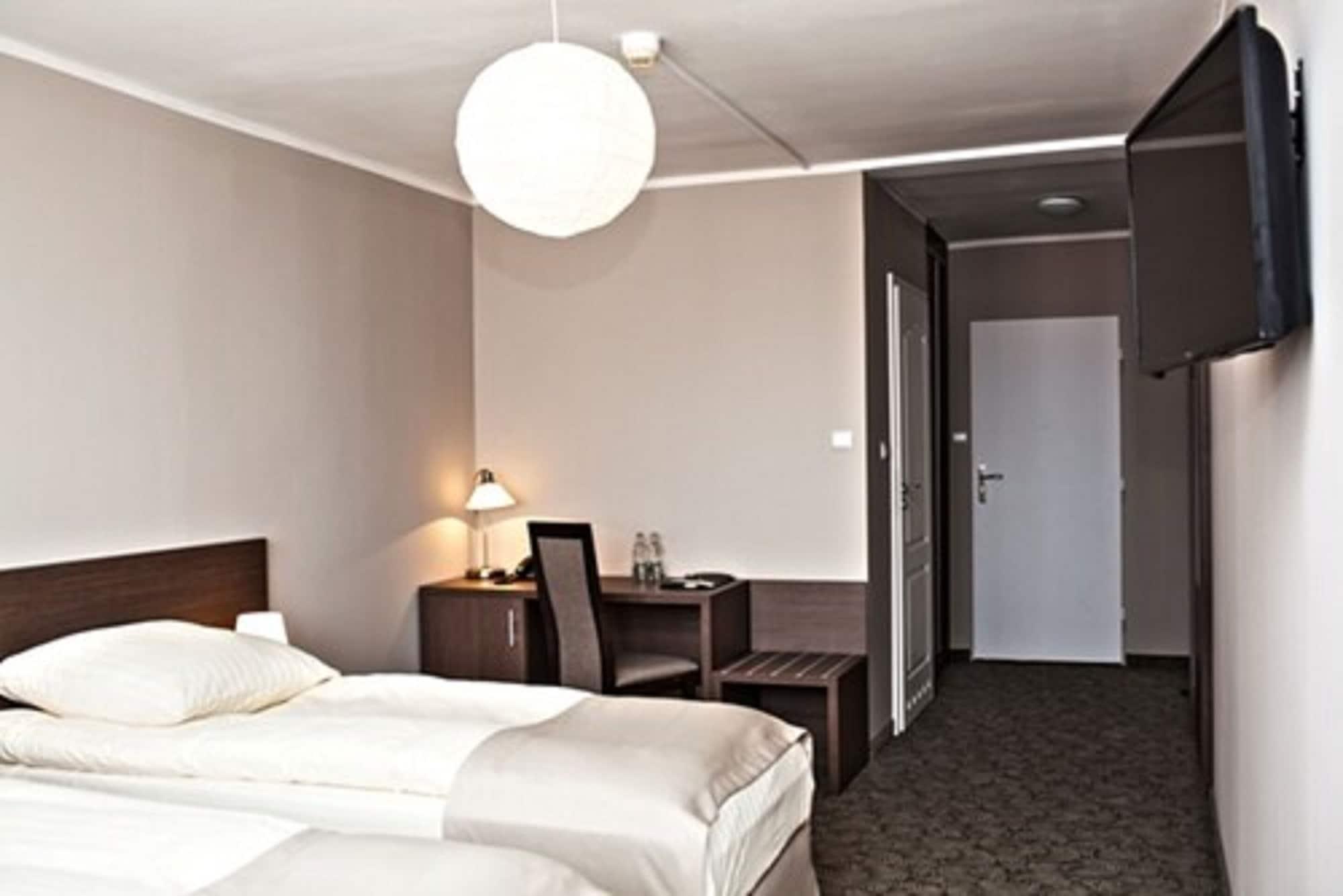 Four Points By Sheraton Wrocław Exteriör bild