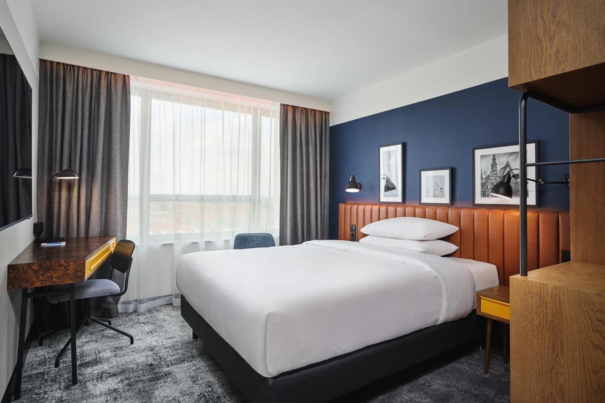 Four Points By Sheraton Wrocław Exteriör bild