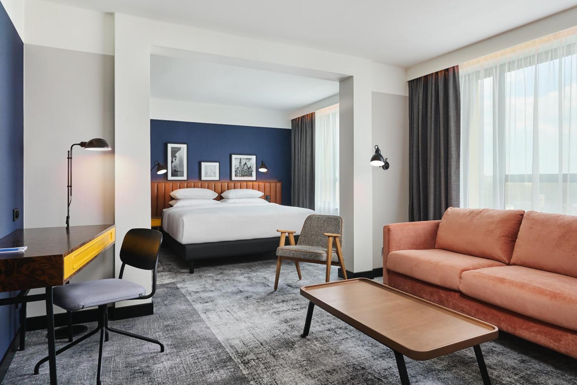 Four Points By Sheraton Wrocław Exteriör bild