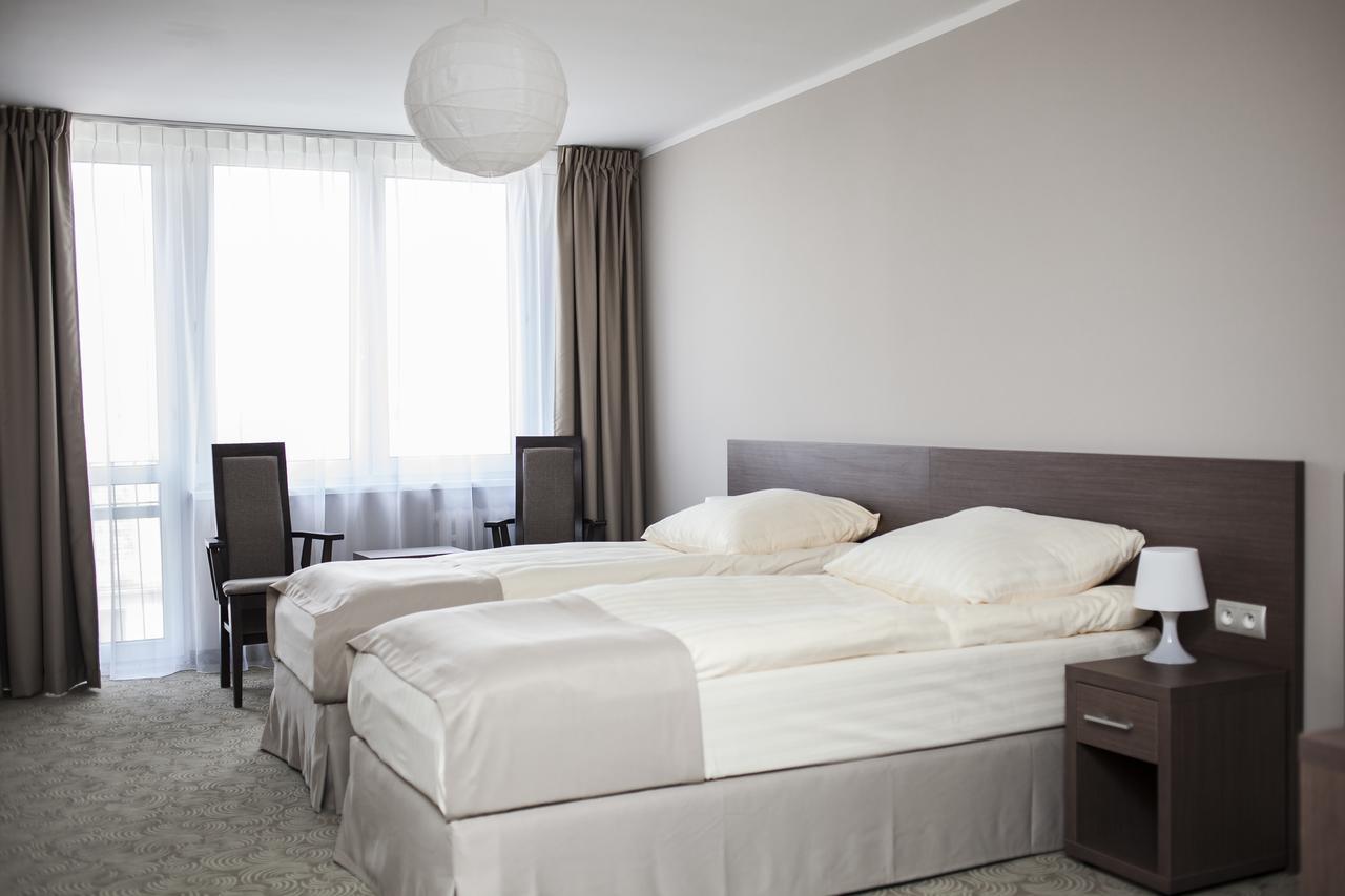Four Points By Sheraton Wrocław Exteriör bild